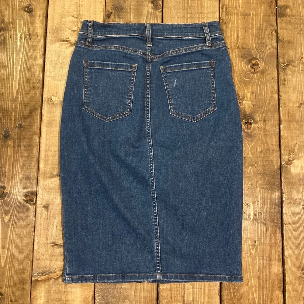 Banana Republic Denim Skirt size 0 - Picture 3 of 6
